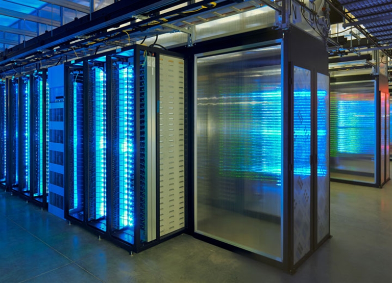 Luftbefugtning og ESD-reducering til datacentre